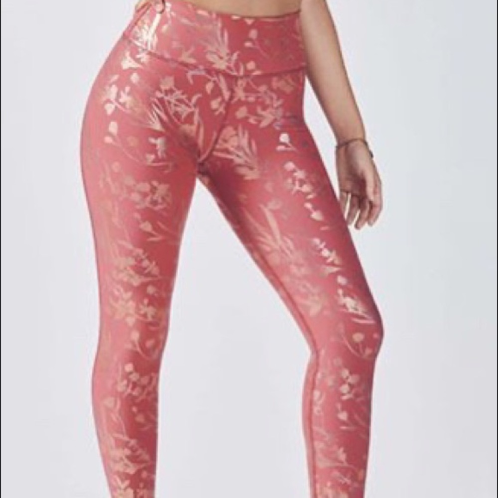Fabletics leggings pink w/ metallic floral pattern